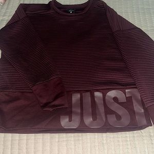 Nike crewneck, very good shape, never worn